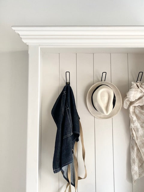 MUDROOM HUTCH - OYSTER