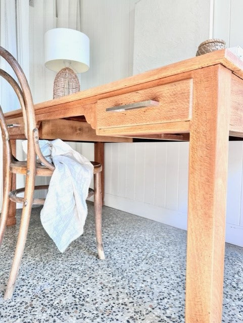 NATURAL OAK DESK