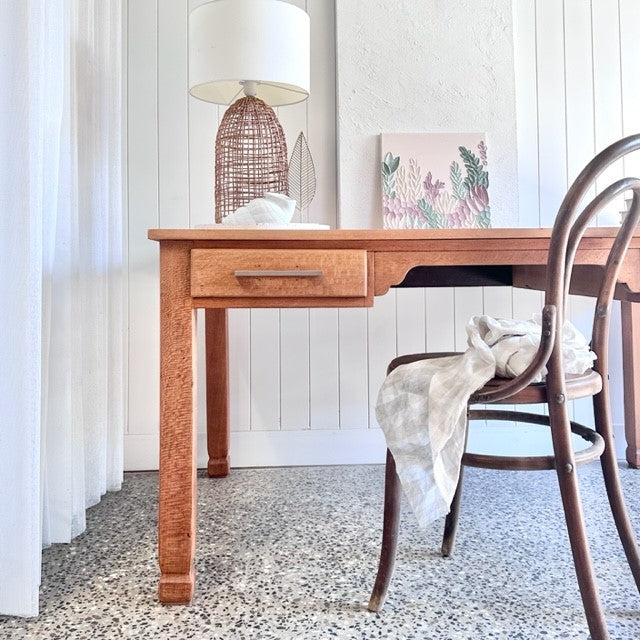 NATURAL OAK DESK